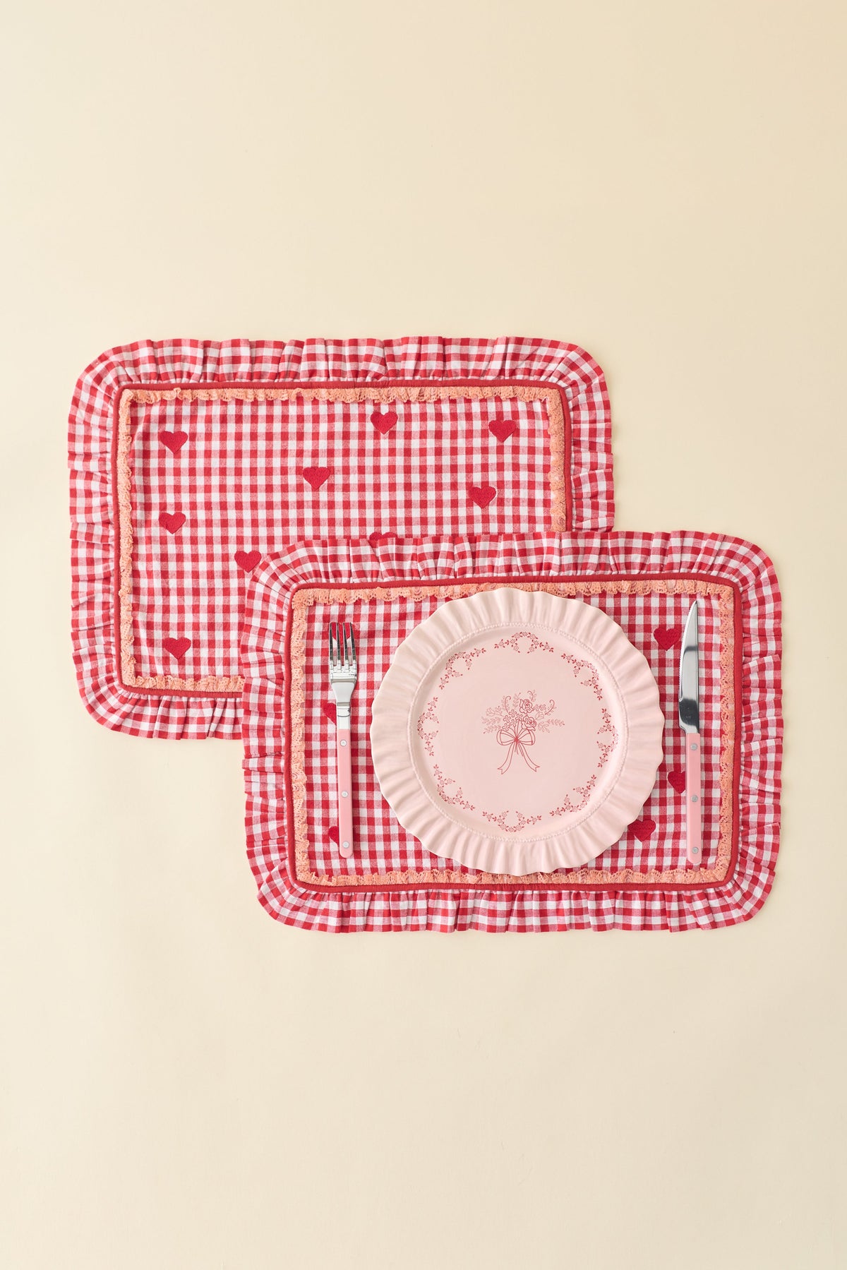 For Love & Lemons Gingham Ruffled Placemat Set